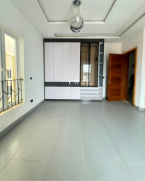 3 bedroom Flat & Apartment For Sale Lekki Phase 1 Lagos