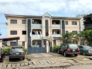 3 bedroom Flat & Apartment For Rent Victoria Island Lagos