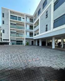 3 bedroom Flat & Apartment For Rent Lekki Phase 1 Lagos