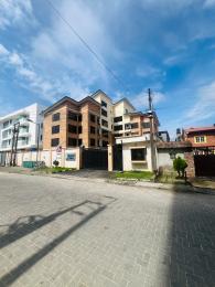 3 bedroom Flat & Apartment For Rent Behind Nike Art Gallery Lekki Phase 1 Lagos