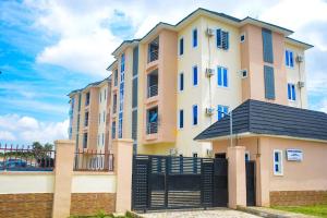 3 bedroom Block Of Flats For Sale Katampe Main Abuja Phase 2  3 bedroom Block Of Flats For Sale Katampe Main Abuja Phase 2