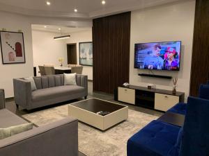 Flat & Apartment Short let Lekki Phase 1 Lagos