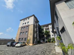 3 bedroom Block Of Flats For Rent Lekki Phase 1 Lagos