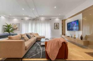 3 bedroom Flat & Apartment Short let Ikoyi Lagos