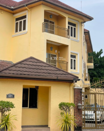 3 bedroom Terrace For Rent Banana Island Ikoyi Lagos