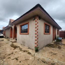 3 bedroom Block Of Flats For Sale Akuru, Elebu, Oluyole Extension Ibadan. Ibadan Oyo