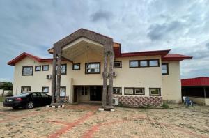 10 bedroom Hotel For Sale Omolayo Akobo Ibadan Oyo 10 bedroom Hotel For Sale Omolayo Akobo Ibadan Oyo