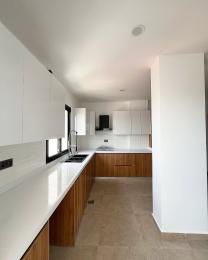 4 bedroom Block Of Flats For Rent Banana 🍌 Island Road Ikoyi, Lagos. Banana Island Ikoyi Lagos