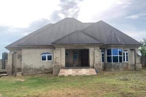 4 bedroom Bungalow For Sale Ajiboye Apata,oyo Ibandan. Apata Ibadan Oyo 4 bedroom Bungalow For Sale Ajiboye Apata,oyo Ibandan. Apata Ibadan Oyo