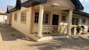 4 bedroom Bungalow For Rent Commodore Elebu Akala Express Ibadan Oyo