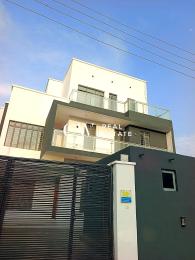 4 bedroom House For Rent Lekki Lagos