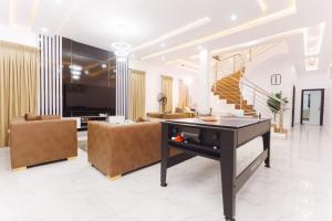 4 bedroom Duplex Short let Allen Avenue Ikeja Lagos 4 bedroom Duplex Short let Allen Avenue Ikeja Lagos
