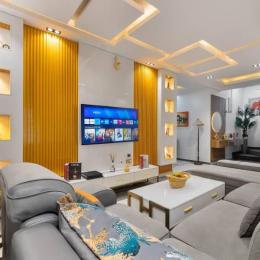 4 bedroom Duplex Short let Lekki Phase 1 Lagos