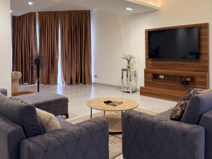 4 bedroom Flat & Apartment For Rent Victoria Island Lagos