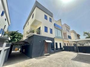 4 bedroom Semi detached Duplex For Sale Wuse II Abuja Phase 1 