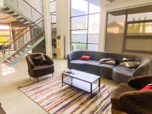 4 bedroom Flat & Apartment Short let Vgc Ajah Lagos