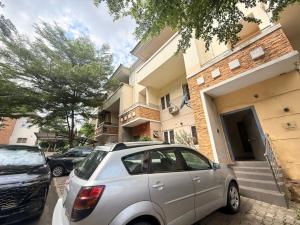 4 bedroom Terrace For Rent Apo Abuja Phase 2 