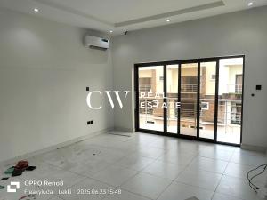 4 bedroom Terraced Duplex For Rent Lekki Phase 1 Lagos