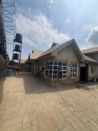 2 bedroom Block Of Flats For Sale Ogungbade New Ife Road Ibadan Oyo