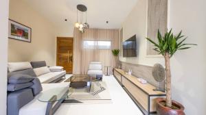 4 bedroom Semi detached Duplex For Rent Lekki Phase 1 Lagos