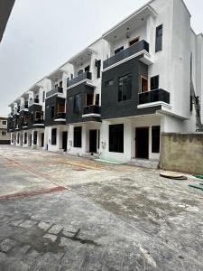 4 bedroom Terraced Duplex For Sale Chevron Drive Lekki Lagos