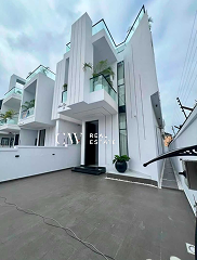 5 bedroom Detached Duplex For Sale Ikota Lekki Lagos