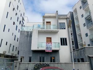 5 bedroom Detached Duplex For Sale Pinewood Estate, Off Freedom Way Ikoyi Lagos