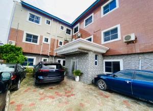 10 bedroom Hotel For Sale Near Circle Mall Lekki Phase 1 Lagos