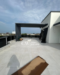 6 bedroom Detached Duplex For Sale Lekki Lagos