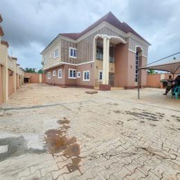 6 bedroom Detached Duplex For Sale Idi Ahun Area Elebu Off Akala Express Way, Oluyole Extension Ibadan Oyo