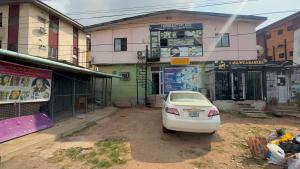 Land For Sale Off Cmd Magodo Shangisha Shangisha Kosofe/Ikosi Lagos