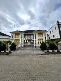 8 bedroom Flat & Apartment For Sale Lekki Lagos