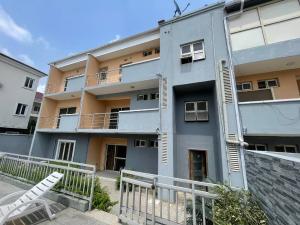 Block Of Flats For Sale Lekki Right Lekki Phase 1 Lagos Block Of Flats For Sale Lekki Right Lekki Phase 1 Lagos