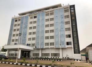 Hotel For Sale Presidential Road / Off Independent Layout / Enugu State Enugu Area 