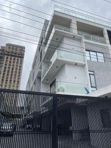 5 bedroom Maisonette For Sale Off Bourdillon Old Ikoyi Lagos 5 bedroom Maisonette For Sale Off Bourdillon Old Ikoyi Lagos