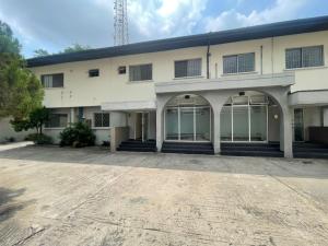 10 bedroom Office For Rent Victoria Island Lagos