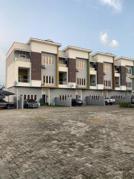 House For Rent Palms Groove Court, Iyaganku Road. Proximity: High Court, Ibadan Tenis Club, Jagz Hotel Etc. Ibadan Oyo