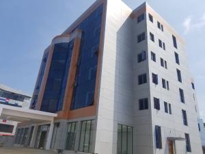 Hotel For Sale Along Lekki Expressway Lagos