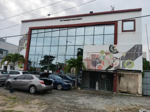 Mall/Complex/Plaza For Sale Victoria Island Lagos