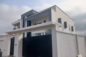 House For Sale Location: At Soun Ajagungbade Estate, Off Aare Avenue, New Bodija Ibadan Ibadan Oyo