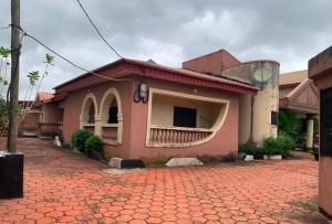 4 bedroom Bungalow For Sale Idimu Egbe/Idimu Lagos