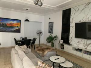 1 bedroom Mini Flat For Rent Lcc Chevron Drive Lekki Lagos