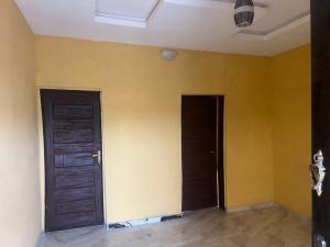 1 bedroom Bungalow For Rent A Room And Parlour Selfcontained (pop, Personal Prepaid Meter, Tiles, Running, Water, Borehole, 3 Occupant In Spacious Compound) At Akeka Estate, Oloola, Akala Express, Ibadan. *rent: N450k* Akala Express Ibadan Oyo