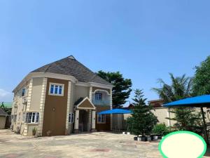 6 bedroom Duplex For Sale Ebute Ikorodu Lagos