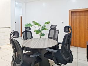 Private Office For Rent Building A & B, 724 Umaru Dikko St, Jabi, Federal Capital Territory Jabi Abuja Phase 2 