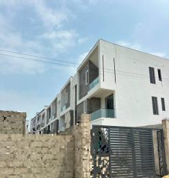 2 bedroom Flat & Apartment For Sale Ologolo Lekki Lagos