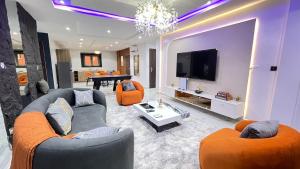 2 bedroom Flat & Apartment Short let Osapa Lekki Lagos 2 bedroom Flat & Apartment Short let Osapa Lekki Lagos