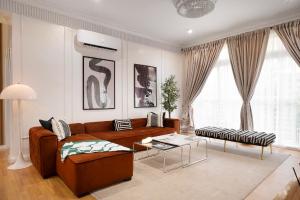 3 bedroom Flat & Apartment Short let Osapa Lekki Lagos