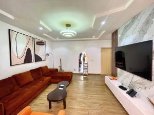1 bedroom Block Of Flats Short let Adebisi Ogunniyi Crescent Off Oladimeji Alo Street, Lekki Phase 1 Lagos