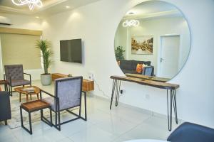 2 bedroom Self Contain Short let Lekki Phase 1 Lagos